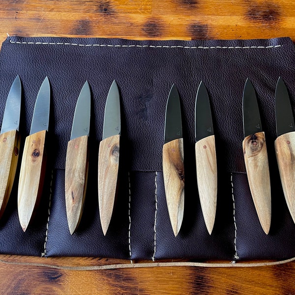 Set de 8 couteaux de table en acacia, personnalisation des manches possible