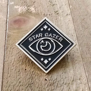 Star Gazer Enamel pin | Space lapel pin | Stars hat pin