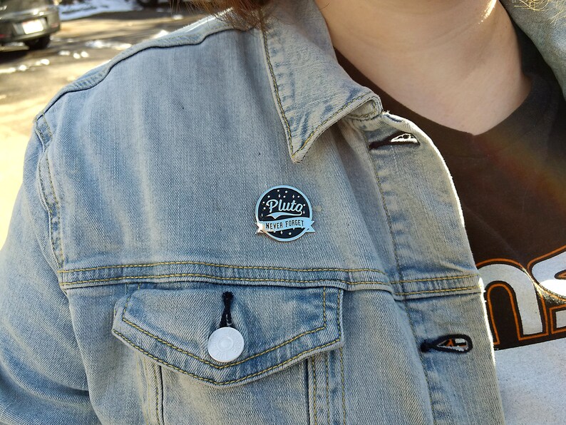 Astronomy enamel pin Pluto never forget science lapel pin funny hat pin