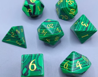 Juego de dados de piedras preciosas estilo malaquita, dados de piedra verde para D&D, dados poliédricos para juegos de rol, juego de dados de números dorados, regalo para D&D (D20 y D6)