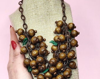 Vintage inspired wooden necklace - 1930s-1940s style - Wood - Pin up necklace - handmade by Atomic Nora