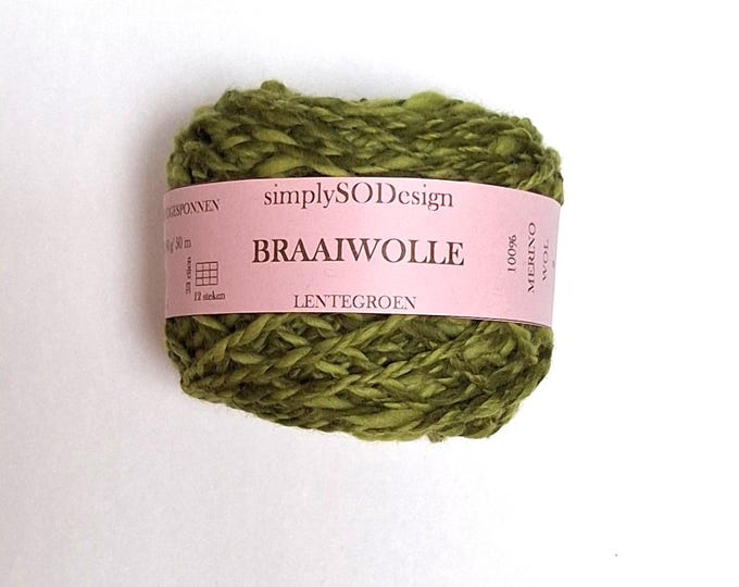 Spring Green – Hand-spun wool inspired by the first days of spring