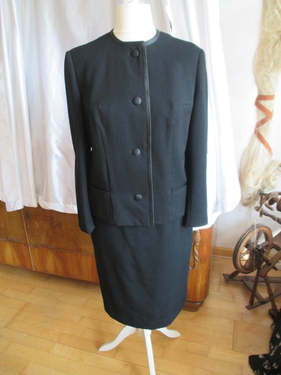 Vintage costume 60s, vintage wedding costume, blac