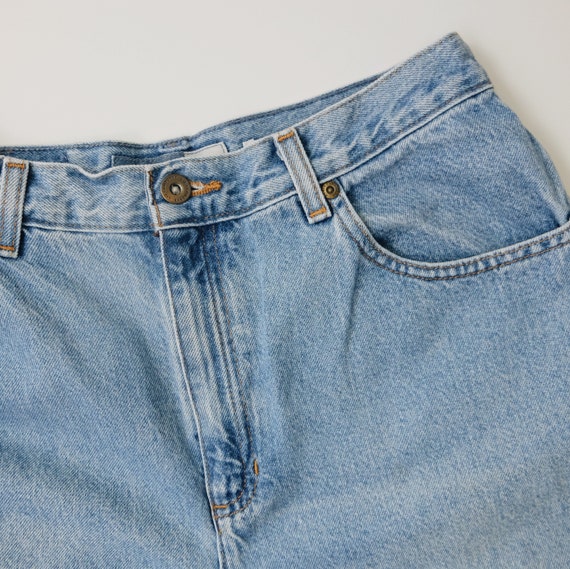 Vintage size 29” Liz Claiborne mom jean shorts, 80
