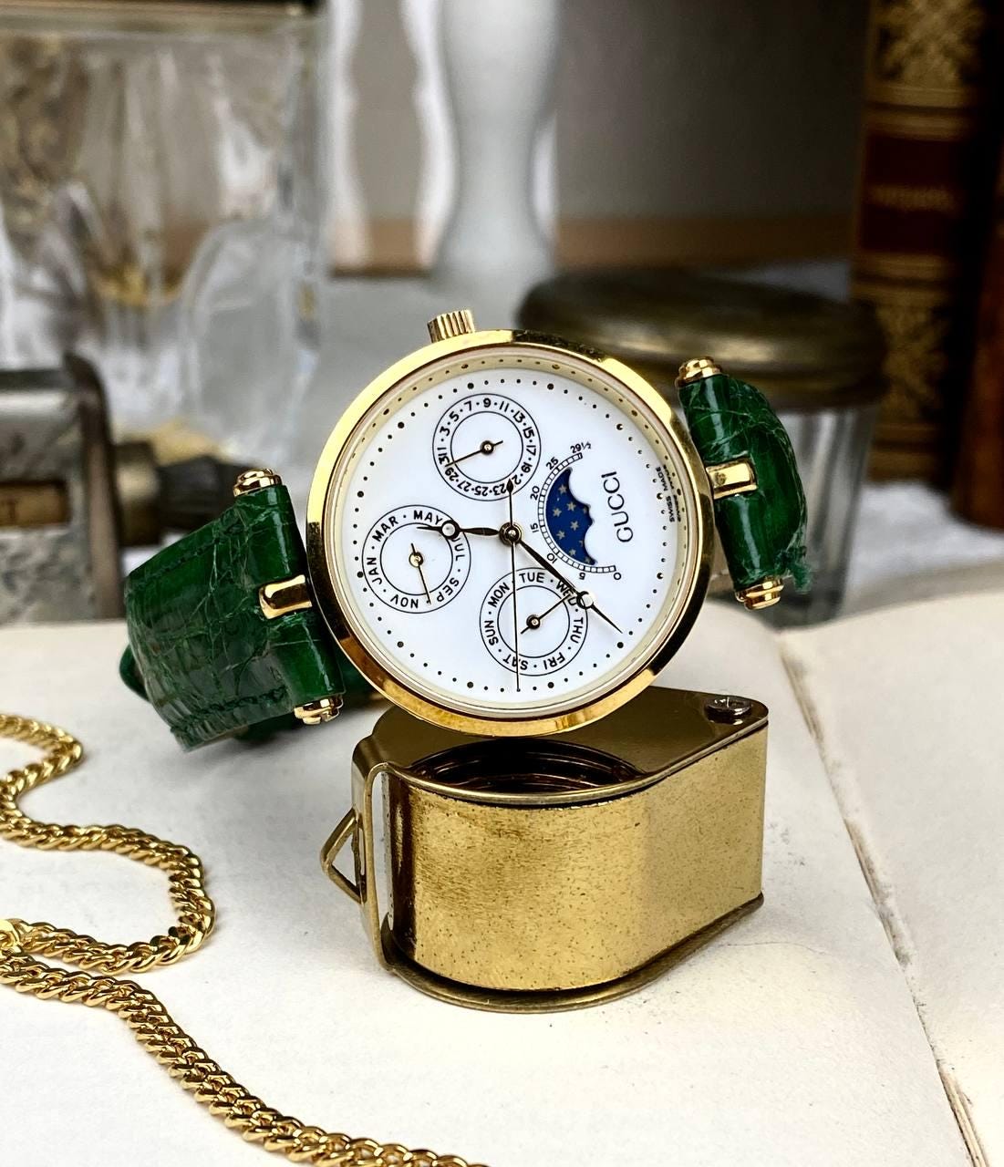 Gucci 8900m discount