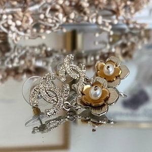 Chanel Vintage Clip-on Earring with Flower Design