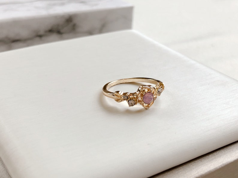 princess style girly gift pink stone ring Gold flower ring floral outfit rose accessory flower pattern