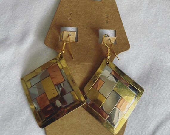 The “Diamond Shape” Earring