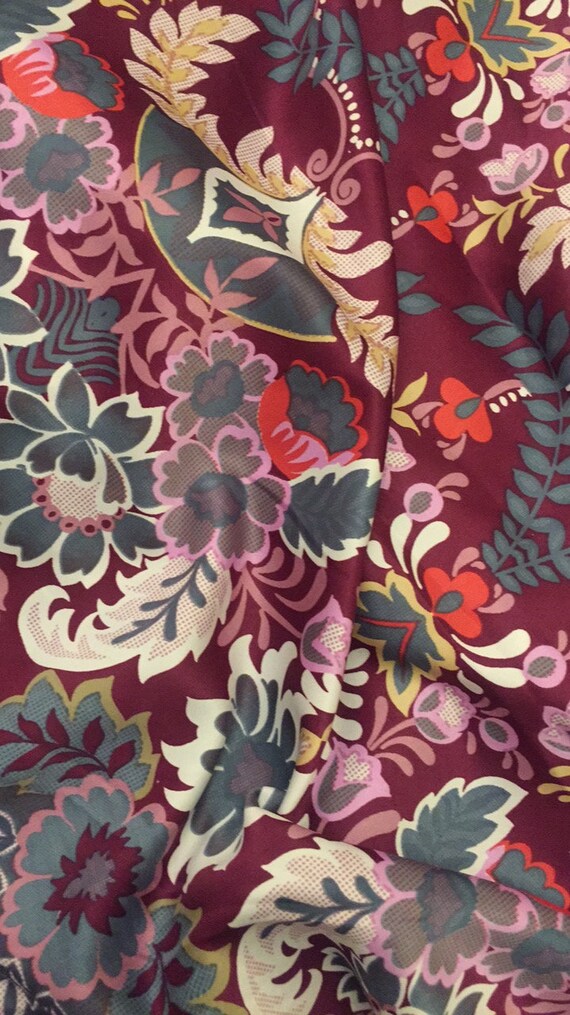 The "Bouquet" Satin wrap