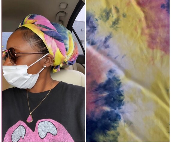 Stretchy tie-dye wrap