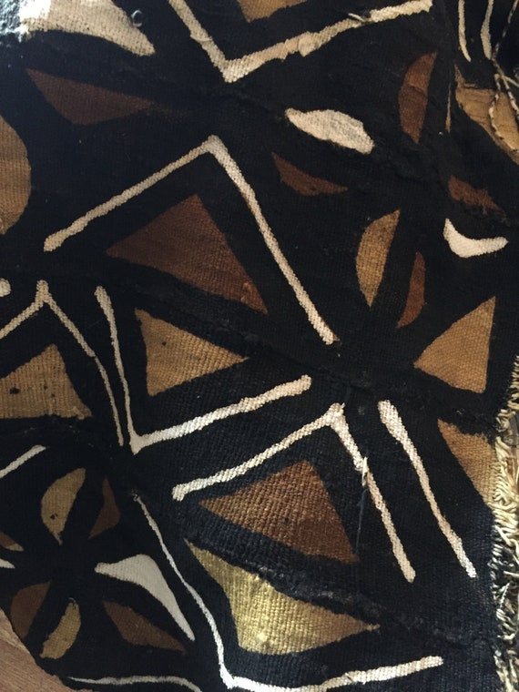 The "Mud Cloth" throw