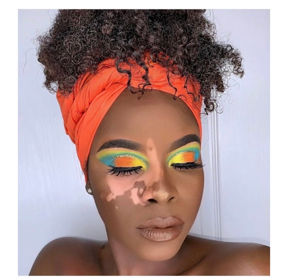 The “Solid” wrap (Orange/tangerine)