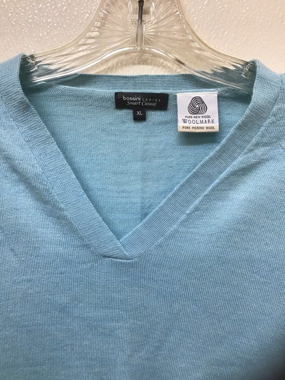 Bossini women's clothing store