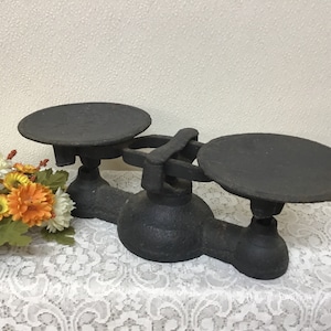 Cast Iron Scale 1800’s General Store Primitive Farmhouse Decor
