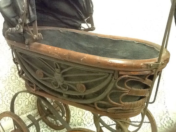 wicker buggy