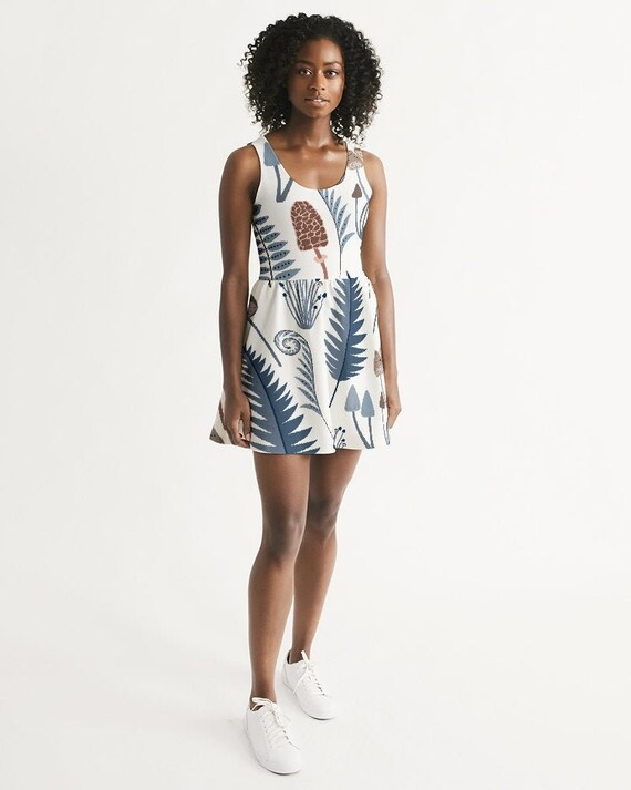 patterned skater dress Rainbow Women's Patterned Keyhole Detail Skater Dress with Shorts Lining, Size: Large