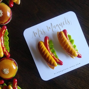 Hotdog Magnets - Set of 2 - Fridge Magnets - Decorative Magnets - Cute Magnets - Food Magnets - Refrigerator Magnets - Kitchen Magnets