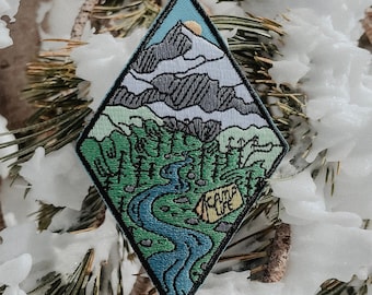 Camp Life Embroidered Patch V.3 // outdoor + camping + nature loving patch!