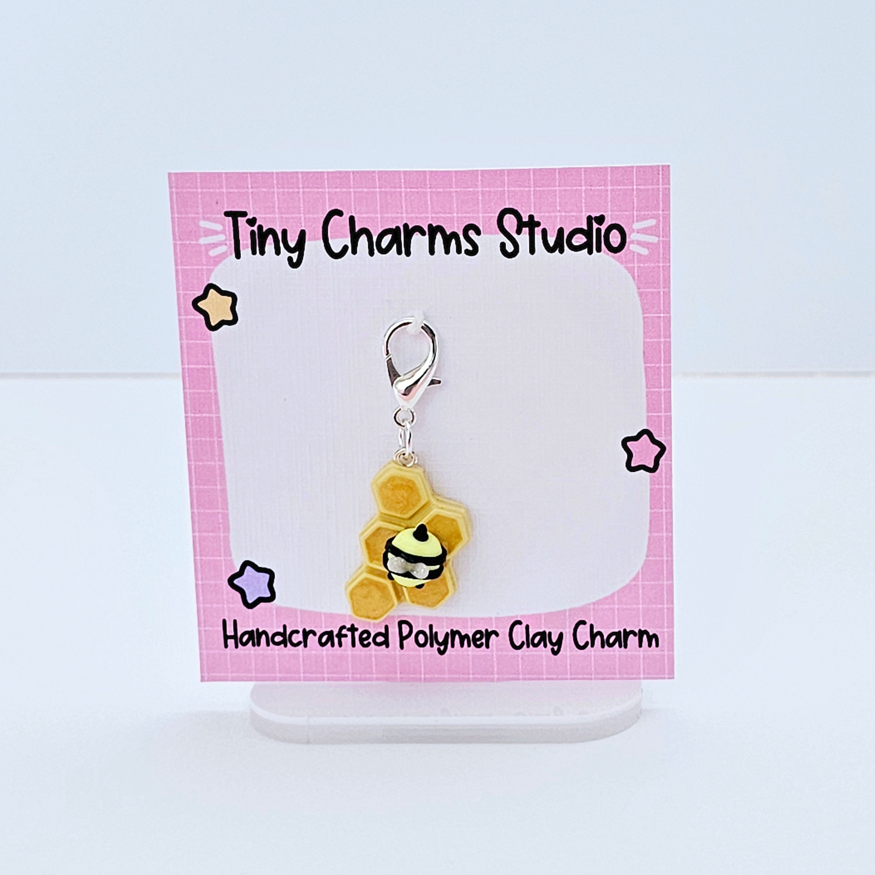 Honeycomb Bumble Bee Kawaii Polymer Clay Charm, Bee Charm - Etsy Honeycomb Bumble Bee Kawaii Polymer Clay Charm, Bee Charm - Etsy