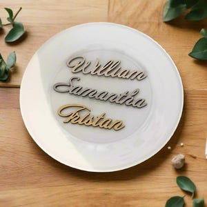 Noms de table de mariage, marque-places, noms en bois découpés au laser, noms de lieux pour mariage, marque-places pour prénom, noms de couverts, marque-places pour mariage