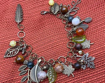 Fall, Autumn leaves link chain bracelet. Antique Gold chain handmade bracelets with assorted style leaf & stone bead. Perfect Christmas gift