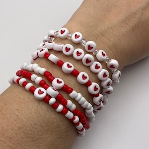 Valentine’s Day Red heart and glass seed bead stretch bracelet. Red heart & white beaded stackable bracelet. Valentine’s Day bracelet gift