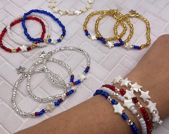 USA flag colors & silver seed bead bracelets. Red white blue bead bracelet. 250th American Independence. Memorial Day stackable bracelet
