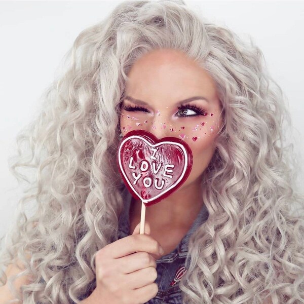 24” SOFT GREY curly lace front wig *NEW*