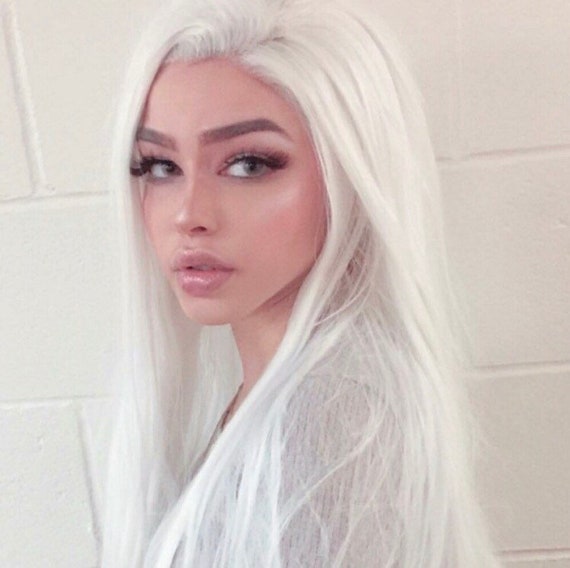 24 Snow White Straight Lacefront Wig NWT - Etsy 24 Snow White Straight Lacefront Wig NWT - Etsy