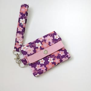 Cartera minimalista japonesa con correa / Flor de cerezo en morado