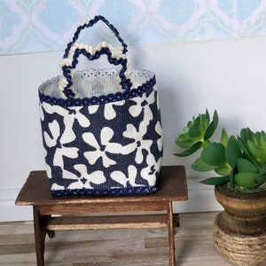 1:12 Miniature Strandtasche, Einkaufstasche, Einkaufstasche, Miniatur-Accessoire, Miniaturhandtasche, Miniature Geldbörse, Room Box, Diorama