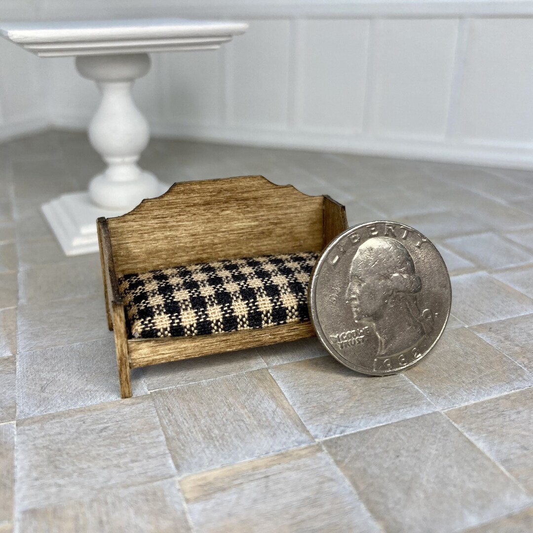 1:48 Scale Dollhouse Daybed, Quarter Scale Daybed, Miniature Day Bed ...