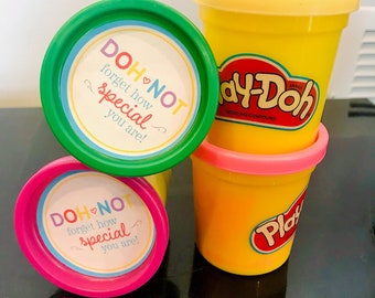 Doh-Not  forget how special you are - appreciation tag for play-doh - Teacher / Student / Valentine / Favors