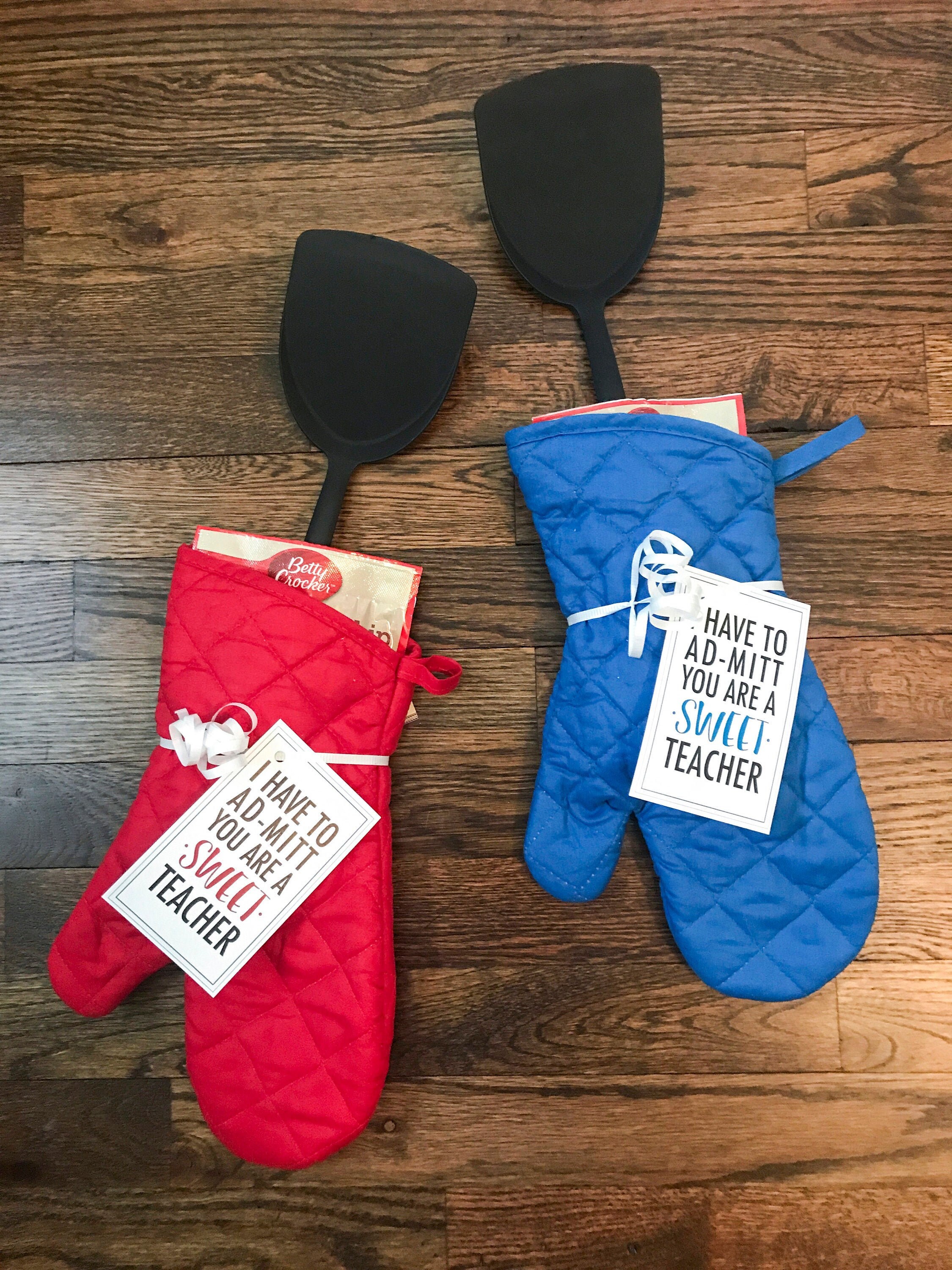 Teacher Appreciation Tags Oven Mitts Red and Blue Easy Gifts Instant Download Etsy