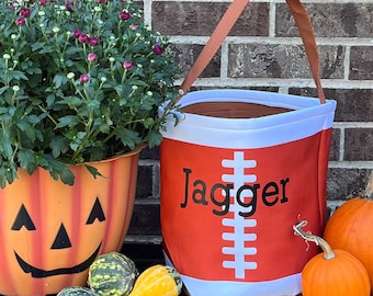 Trick or Treat Bag, Personalized Halloween Bag Sports, Kids Halloween Basket, Basketball Basket, Trunk or Treat Basket, Football Halloween