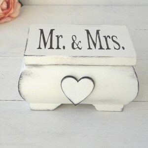 scatola portafedi Mr e Mrs, cofanetto in legno, scatola portafedi bianco e nero, matrimonio shabby chic, portafedi nozze, rustico