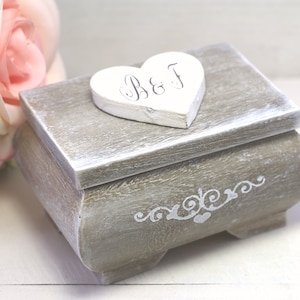 Cuscino portafedi in legno, scatola portafedi per matrimonio, cofanetto in legno, scatola per anelli, matrimonio shabby chic, nozze