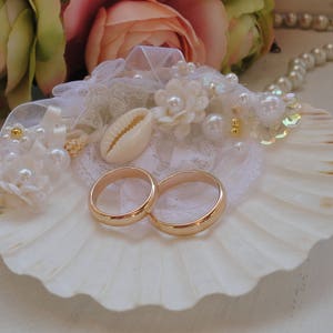 Seashell Ring Holder: Beach Wedding Ring Bearer Pillow