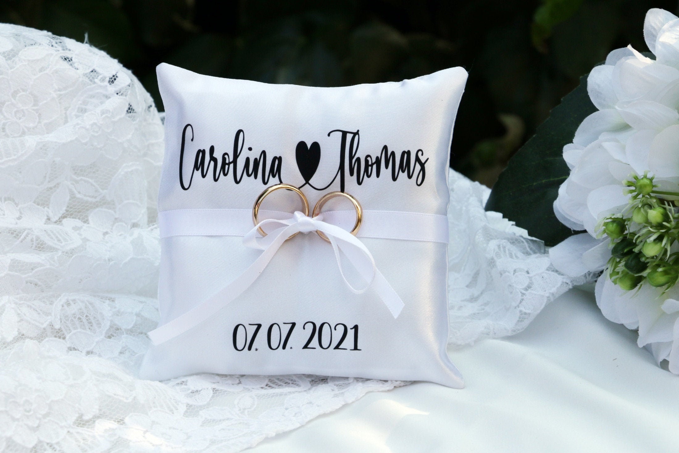 Buy Burlap 7.08*7.08 Inch Ring Bearer Pillows Lace Bow Flower Embroiled  Vintage Rustic Country Cushion Pearl Linen Ribbon Ring Bearer Pillows for  Wedding Ceremony Online at Low Prices in India - Amazon.in