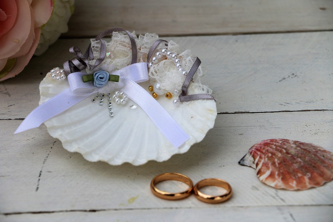 Beach wedding ring holder sale