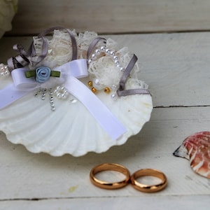 Seashell Ring Holder: Beach Wedding Ring Bearer Pillow