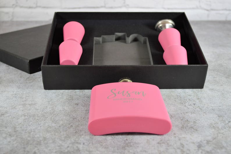 Custom Matte Pink Flask Set Gift For Bridesmaid Engraved Flask Bridesmaid Gift Wedding Party Gift Personalized Pink Flask Set
