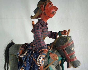 Antike Handpuppe reitender Esel
