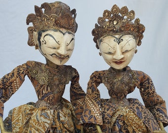 Letztes Stock: Ein Paar Original Design Wayang Golek Cirebon