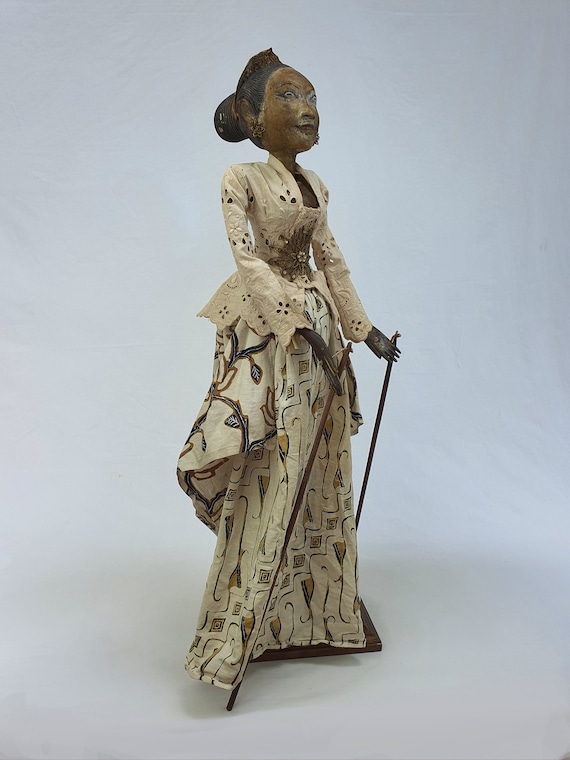Girl puppet, vintage style antique collection.  Beautiful old Wayang Gambyong, collectors item, gift from Bali  by Theater Art Gallery