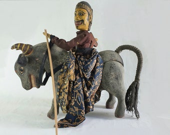 Antike Puppe Riding Bull