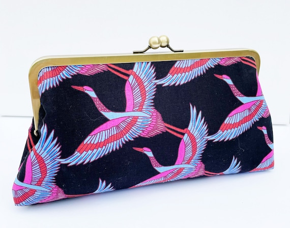 Retro Flying-Crane Clutch Or Kiss-Lock Woman Cranes in Flight Purse, Clutch, Kiss Lock Purse, Metal Frame  main image 4