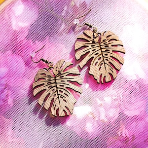 Monstera Walnut Boho Earrings