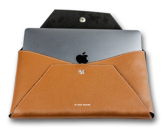 Universal Laptoptasche kompatibel mit MacBook Air & Pro bis 13 Zoll mit oder ohne Zubehör Tasche, Notebook Hülle aus Soft Grain Leder Braun