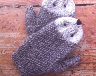 Ladies Hedgehog Mittens Pattern